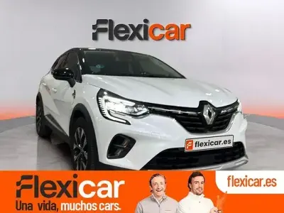 Używany Renault Captur Engineered 145 KM (106 kW) 2023 Biały SUV