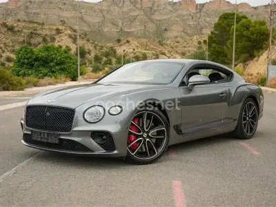 Usado Bentley Continental GT 635 CV (467 kW) 2019 Gris / plata Coupe