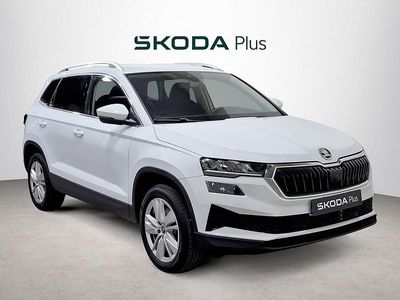 Usado Skoda Karoq Selection 150 CV (110 kW) 2025 Blanco SUV