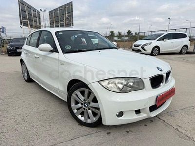 Używany BMW 118 122 KM (89 kW) 2006 Biały Hatchback