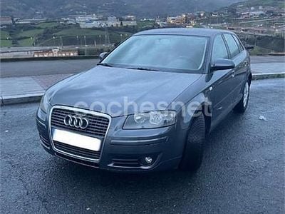 Gris / plata Usado 2008 Audi A3 Attraction Berlina | 5499 € (Precio justo)