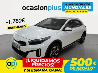 Usado Kia XCeed 100 CV (73 kW) 2025 Blanco SUV