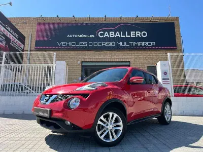 Usado Nissan Juke Acenta 116 CV (85 kW) 2017 Rojo SUV