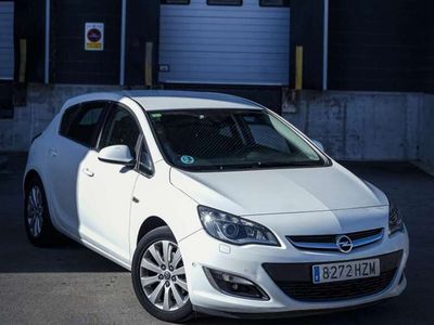 usado Opel Astra 1.6CDTi S/S Excellence 136