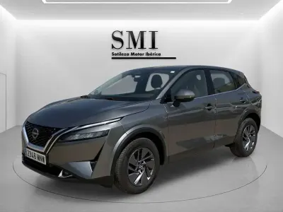 Usado Nissan Qashqai Acenta 158 CV (116 kW) 2024 Gris SUV