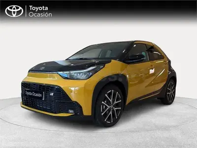 Nuevo Toyota Aygo X Sport 116 CV (85 kW) 2026 Amarillo SUV