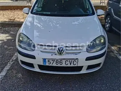 Usado VW Golf IV Sportline 102 CV (75 kW) 2005 Blanco Berlina