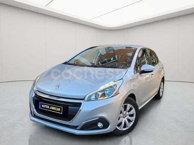 Usado Peugeot 208 Active 75 CV (55 kW) 2018 Gris Utilitario