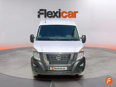 Usado Nissan Interstar 136 HP (100 kW) 2023 Branco Van