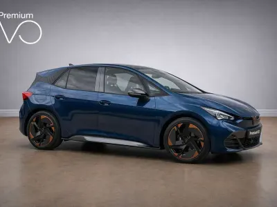 Usado Cupra Born 150 kW (204 CV) 2022 Azul Utilitario