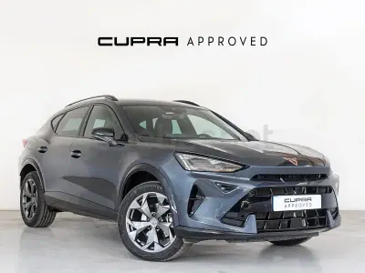 Usado Cupra Formentor 150 CV (110 kW) 2024 Gris / plata SUV