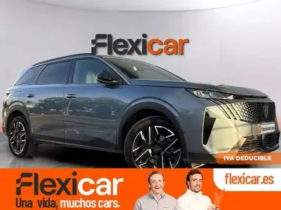 Używany Peugeot 5008 Allure 145 KM (106 kW) 2025 Szary SUV