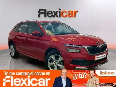 Usado Skoda Kamiq Ambition 110 CV (80 kW) 2020 Rojo SUV