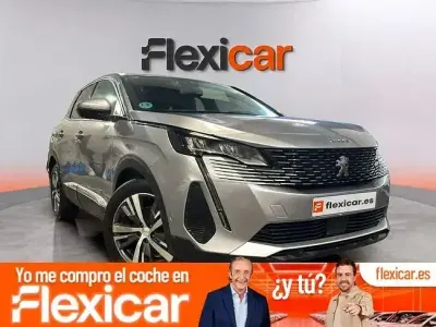 Usado Peugeot 3008 GT 130 CV (95 kW) 2021 Gris SUV
