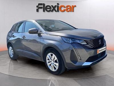 Usado Peugeot 3008 Active 131 CV (96 kW) 2021 Gris SUV