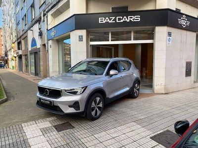 Usado Volvo XC40 Core 163 CV (119 kW) 2023 Gris / plata SUV