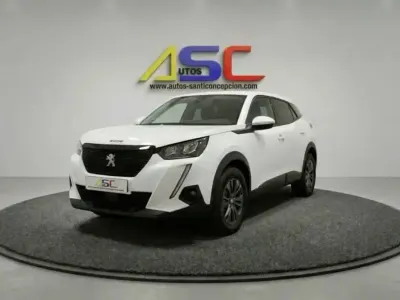Usado Peugeot 2008 Active 101 CV (74 kW) 2021 Blanco SUV