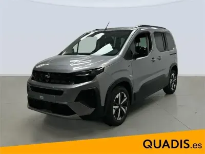 Usado Peugeot Rifter GT 131 CV (96 kW) 2024 Gris Monovolumen