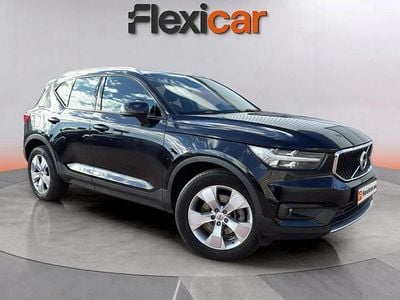 Usado Volvo XC40 Momentum 197 CV (144 kW) 2020 Negro SUV