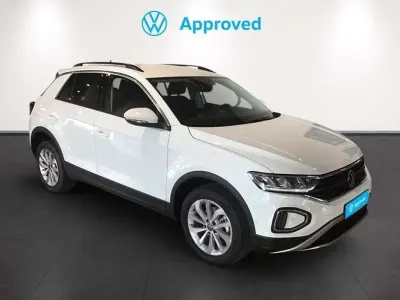 Usado VW T-Roc 116 CV (85 kW) 2025 Blanco SUV