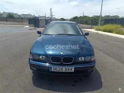Usado BMW 530 184 CV (135 kW) 1999 Azul Berlina