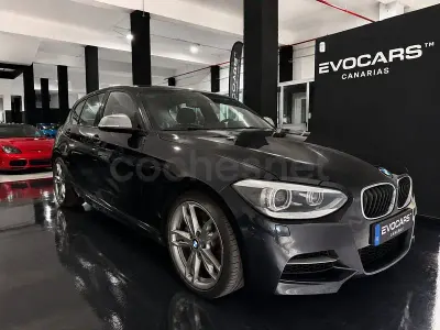 Usado BMW M135 Comfort Edition 326 CV (239 kW) 2015 Negro Utilitario