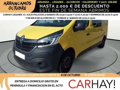 Usado Renault Trafic 95 CV (69 kW) 2019 Amarillo Monovolumen