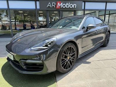 Porsche Panamera 4