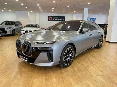 BMW 740