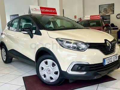 Usado Renault Captur Life 90 CV (66 kW) 2019 Beige SUV