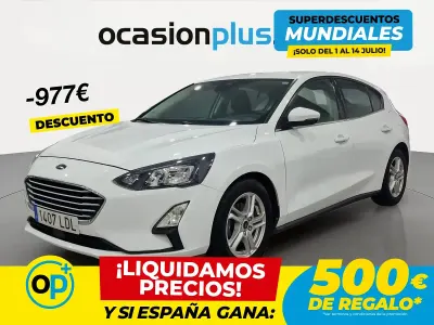 Usado Ford Focus Trend 120 CV (88 kW) 2019 Blanco Berlina