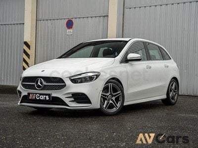 Usado Mercedes B200 150 CV (110 kW) 2025 Blanco Monovolumen