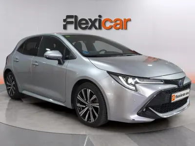 Usado Toyota Corolla Active 122 CV (89 kW) 2022 Gris Berlina