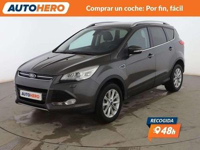 Usado Ford Kuga Titanium 150 CV (110 kW) 2015 Gris SUV