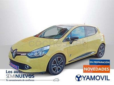 Usado Renault Clio IV Dynamique 90 CV (66 kW) 2013 Amarillo Berlina