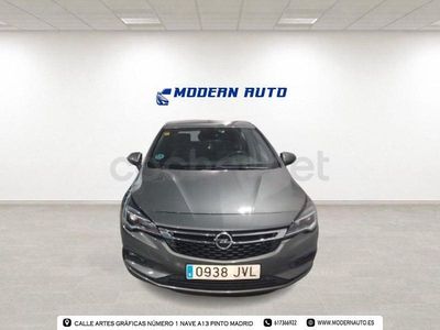 Usado Opel Astra Business 110 CV (80 kW) 2016 Gris / plata Berlina