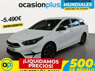 Usado Kia Ceed Style 101 CV (74 kW) 2025 Blanco Utilitario