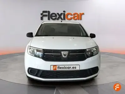 Usado Dacia Sandero Acces 73 CV (53 kW) 2018 Blanco