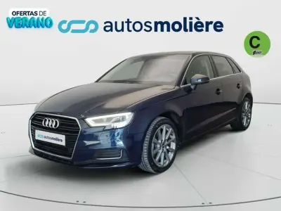 Usado Audi A3 Sportback Design 116 CV (85 kW) 2019 Azul Utilitario