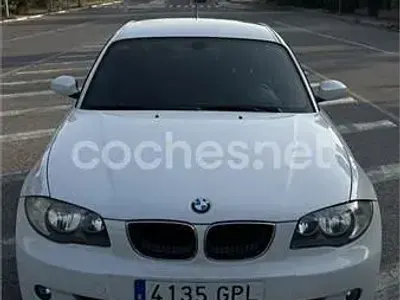 Usado BMW 116 115 CV (84 kW) 2009 Blanco Utilitario