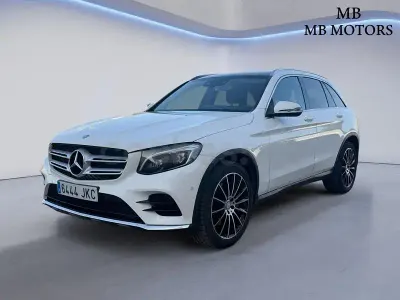 Usado Mercedes GLC220 AMG line 170 CV (125 kW) 2016 Blanco SUV