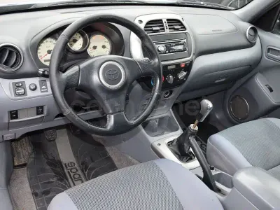 Begagnad Toyota RAV4