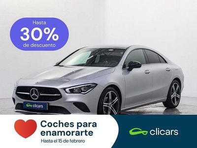 Usado Mercedes CLA180 136 CV (100 kW) 2023 Gris / plata Berlina
