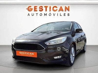 Usado Ford Focus Titanium 125 CV (91 kW) 2015 Negro Utilitario
