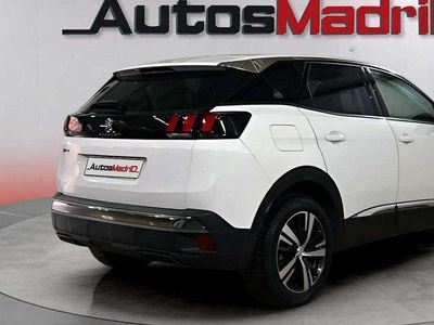 Usado Peugeot 3008 Allure 131 CV (96 kW) 2018 Blanco SUV