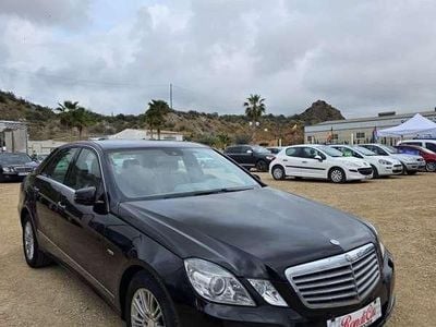 Usado Mercedes E220 Avantgarde 170 CV (125 kW) 2009 Negro Berlina