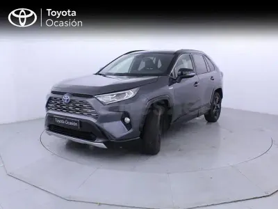 Usado Toyota RAV4 Hybrid 218 CV (160 kW) 2020 Gris / plata SUV