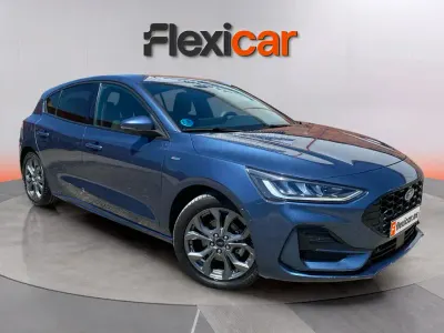 Usado Ford Focus ST-Line 125 CV (91 kW) 2023 Azul Berlina