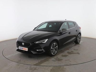 Usado Seat Leon FR 150 CV (110 kW) 2021 Negro Berlina