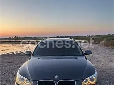 Usado BMW 530 193 CV (141 kW) 2004 Gris / plata Familiar